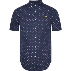 Lyle y Scott Flag Print Hombre Camisa de manga corta SW1302V-W154