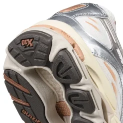 Mizuno Wave Rider SL Unisex Sneakers D1GA2431-02